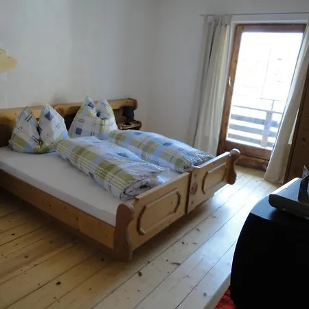 Guest house 