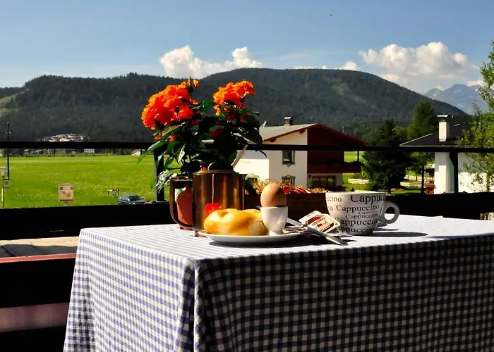 雷塔锡/蒂罗尔“0”斯特恩韦瑟斯洛瑟酒店 招待所 3*